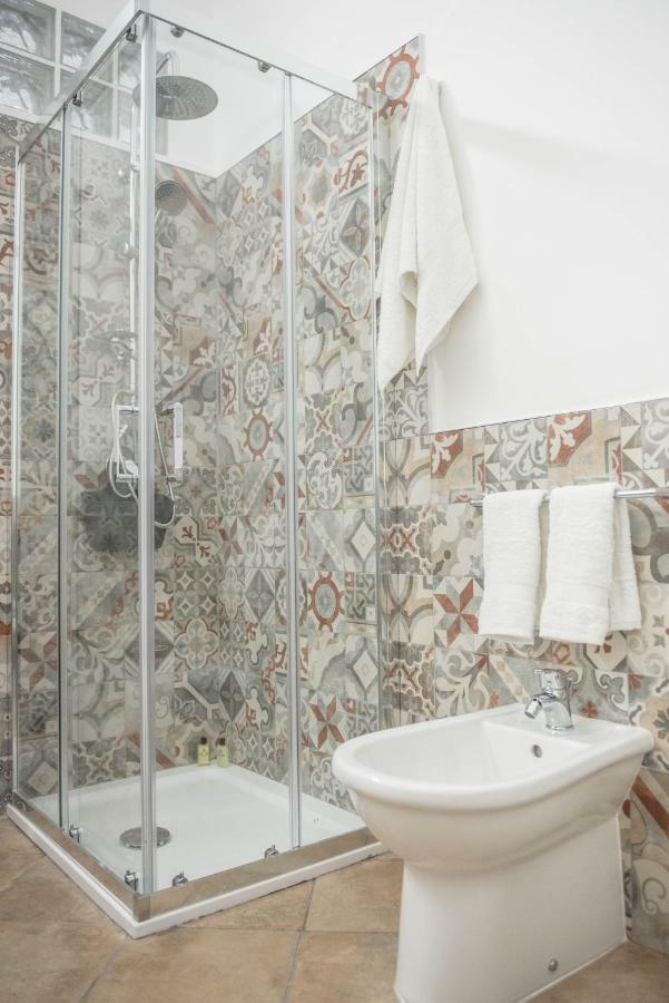 L'Antico Fondaco Villa อาโวลา ภายนอก รูปภาพ